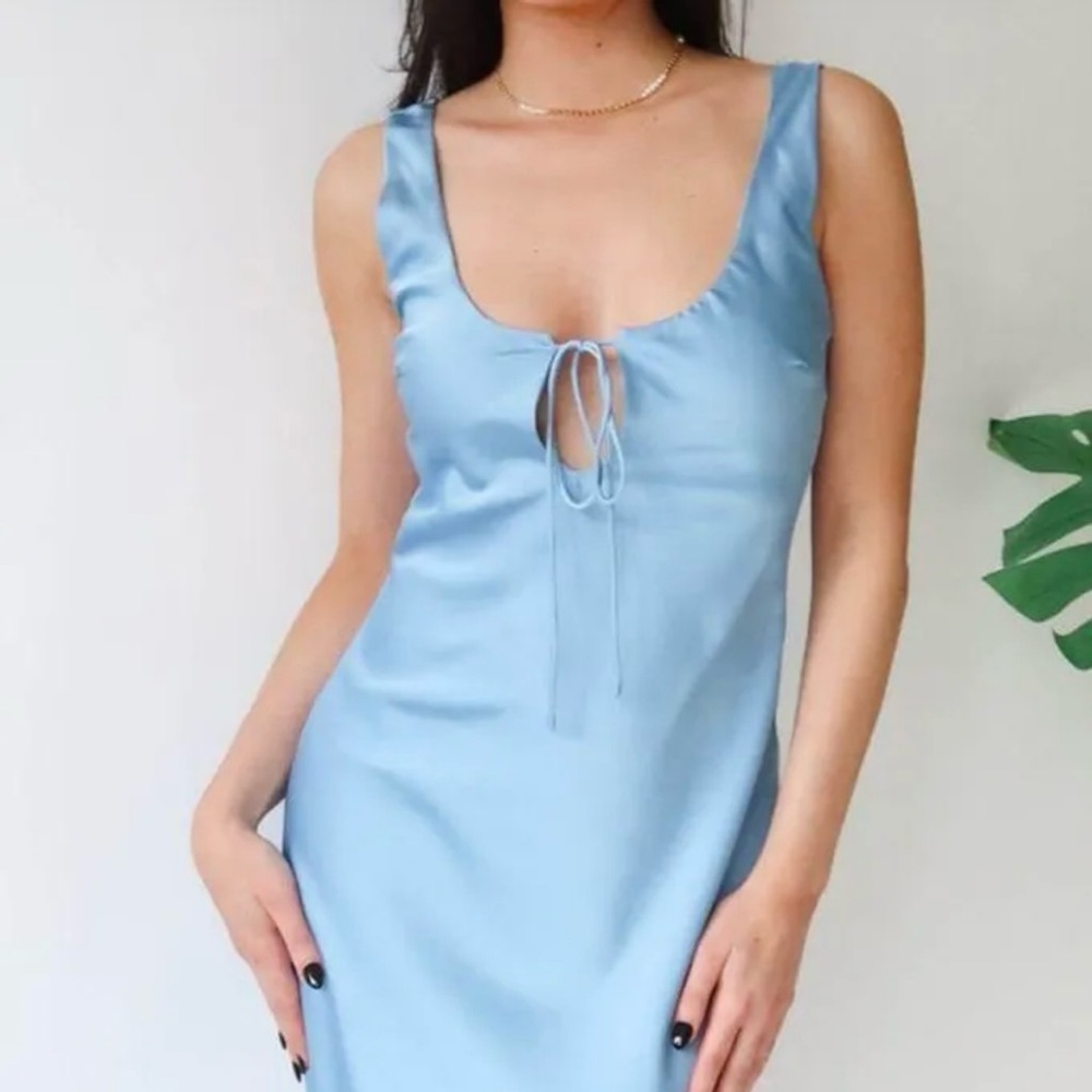 Grey Bandit Mary Kate Light Blue Midi Dress